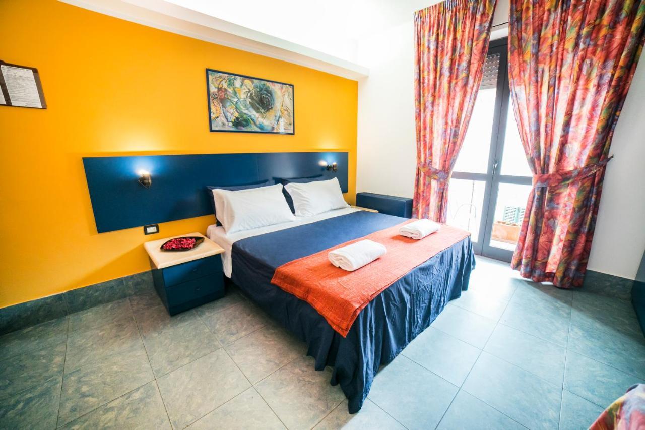 מונטה קטיני טרמה Hotel Raphael מראה חיצוני תמונה